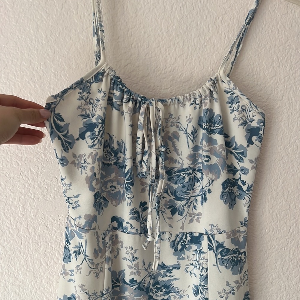 Mini dress - Picture 2 of 2
